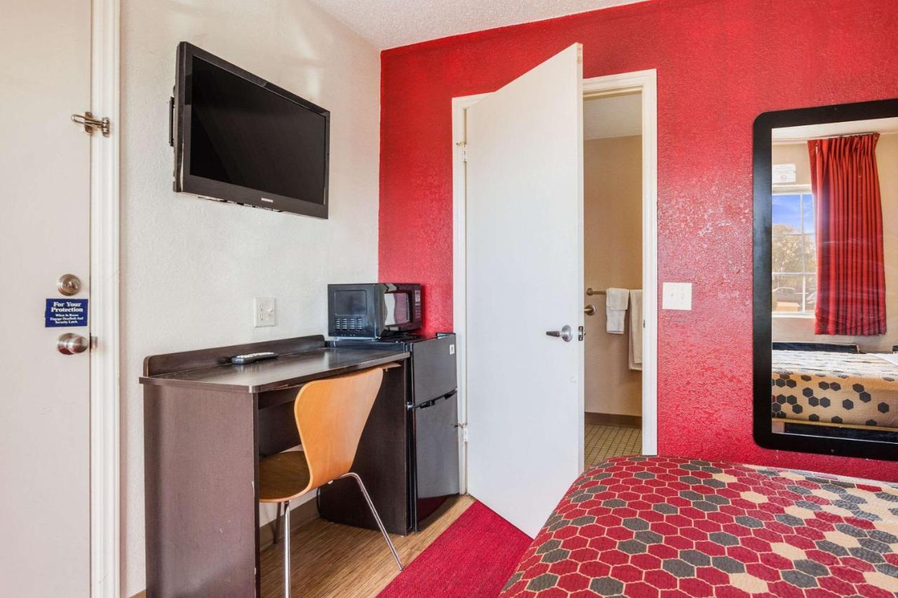 Econo Inn&suites Terre Haute